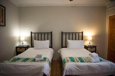 هاستل Tsumeb Backpackers & Safari