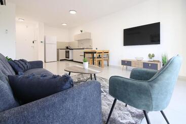 Agrippas Apartment 8