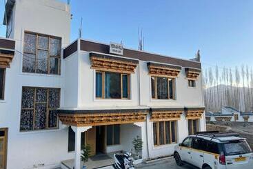 Bed and Breakfast Yeed Ga Villa