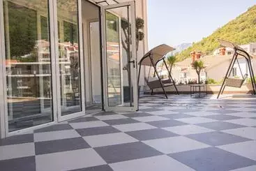 Vertmont Apartments