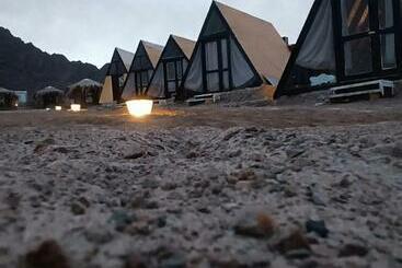 استراحتگاه Abdo Caribbean Camp