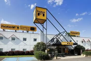 Otel F1 Saint Witz A1