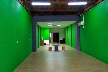 Df Park Space Hostel