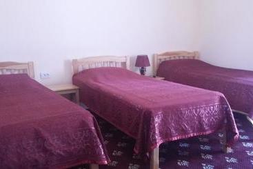 ベッドアンドブレックファースト Guest House Orzu