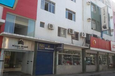 ホテル Minas Brasil