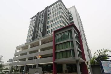 Hotel Nexus Business Suite