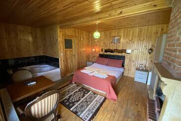 Agva Green River Otel