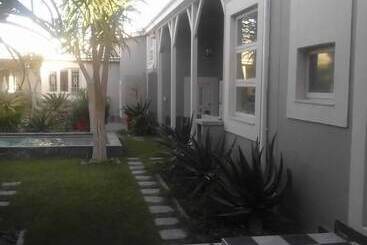 Bed & Breakfast 1932 House