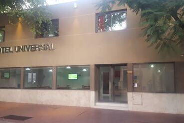 בית מלון כפרי Universal