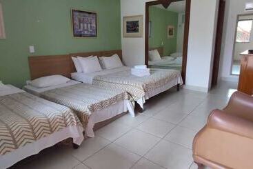 ホテル Pousada Doce Vida Guarapari