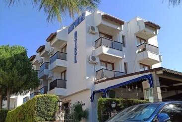 Akpinar Otel Cesme
