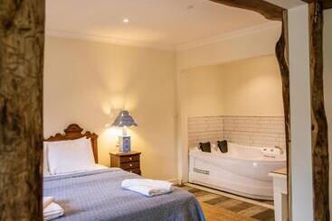 Park Mandalin Hotel   Adult Only