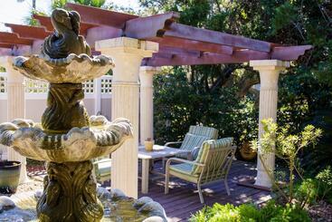 تختخواب و صبحانه Tybee Island Inn