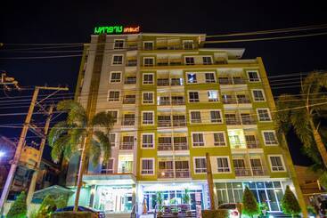 فندق Maharaj Grand