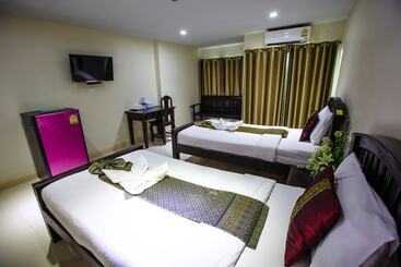 호텔 Maharaj Grand