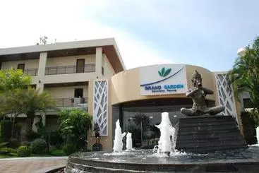 Hotel Grand Garden  & Residence