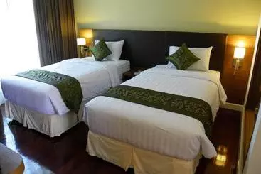 Hotel Grand Garden  & Residence