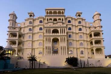 Hotelli Rawla Sagrun