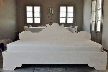 בית מלון כפרי Paros Blue Dolphin