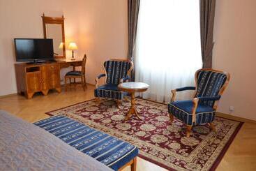 Отель Bristol Vila Tereza