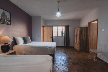 Отель Casa Santamaria