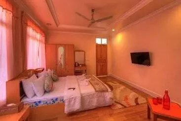 Hotel Koimala