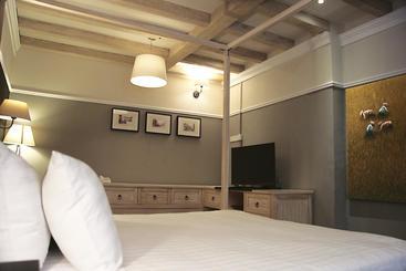 ホテル Magpie Heritage  Hideaway