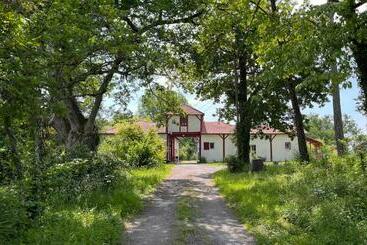 Métairie De Moutiques