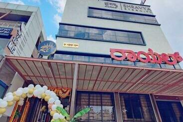 Hotell Royal Inn Lodge Dharwad