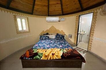 هتل The Kutch House
