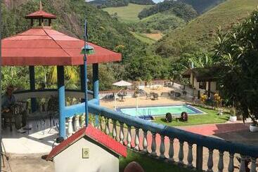 فندق صغير Pousada Suiça