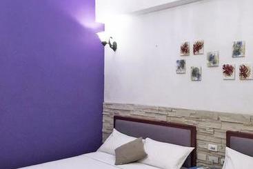 تختخواب و صبحانه 36 Lighthouse