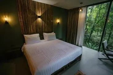 ホテル Nampien Yorla Pa