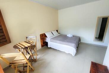 ユースホステル Pousada Maria Do Ceú