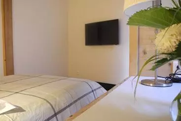 Bed and Breakfast L Ours