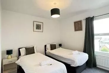 Residència Remarkable 2 Bed House In Rochester