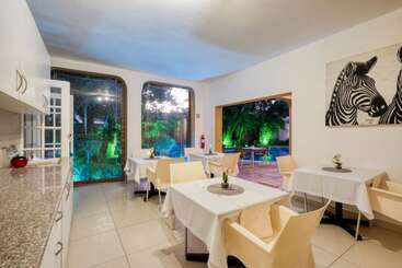 Nocleg ze śniadaniem Caza Beach Guesthouse