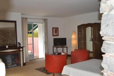 צימר La Ferme Ostalapia