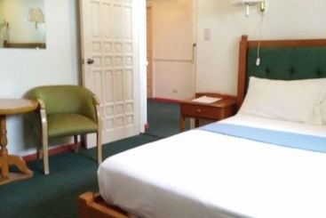 住宿加早餐  Zen Rooms Mijo  Tagaytay