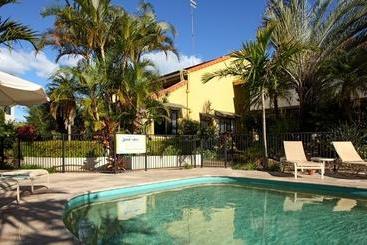 호텔 Peregian Court Resort