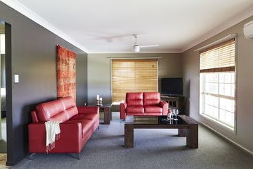 Сельский дом Ridgemill Estate