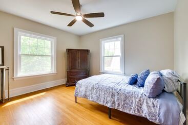 コテージ Cleveland Heights Retreat: Close To Everything!