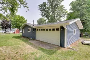 Mökkimajoitus Lakefront Vacation Rental, 13 Mi To South Haven!