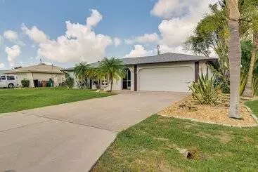 コテージ Cape Coral Home W/ Private Heated Pool & Lanai!