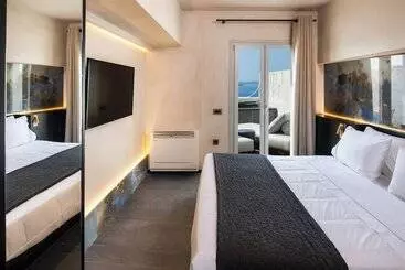 ペンション Imerti Suites