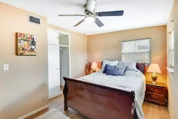 コテージ Pet Friendly Daytona Beach Home With Pool!