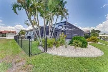 Landhus Punta Gorda Oasis With Private Pool & Patio!