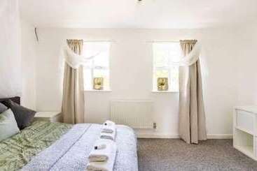 צימר 52 Chamberlayne Avenue