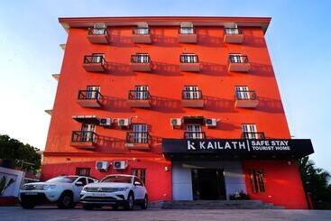Hôtel Kailath Safe Stay Tourist Home