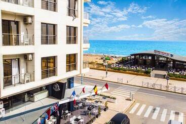 Appartement-hotel Alya Saphir